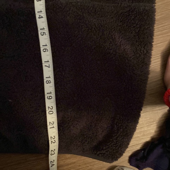 🥭 (4 for $15) CORE Fuzzy pullover quarter zip - Picture 3 of 4